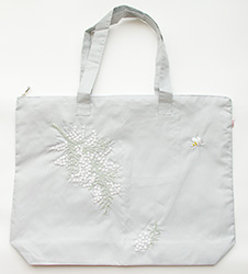 手刺繍バッグ